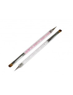 Pensula pentru aplicarea...